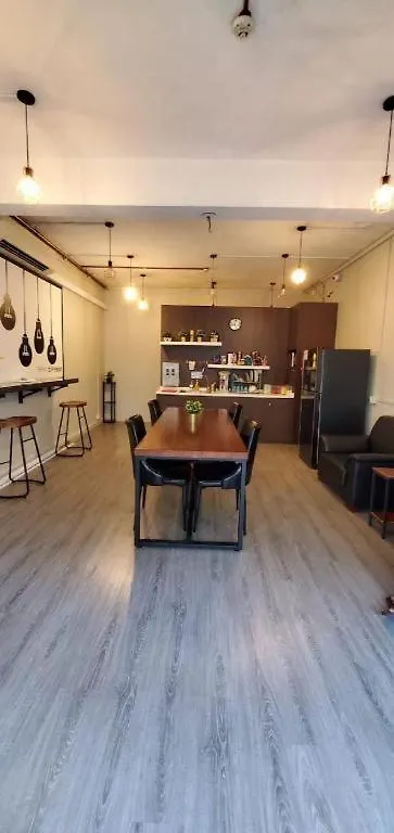 Capsule@Hive Bugis Hostel Singapore 0*,