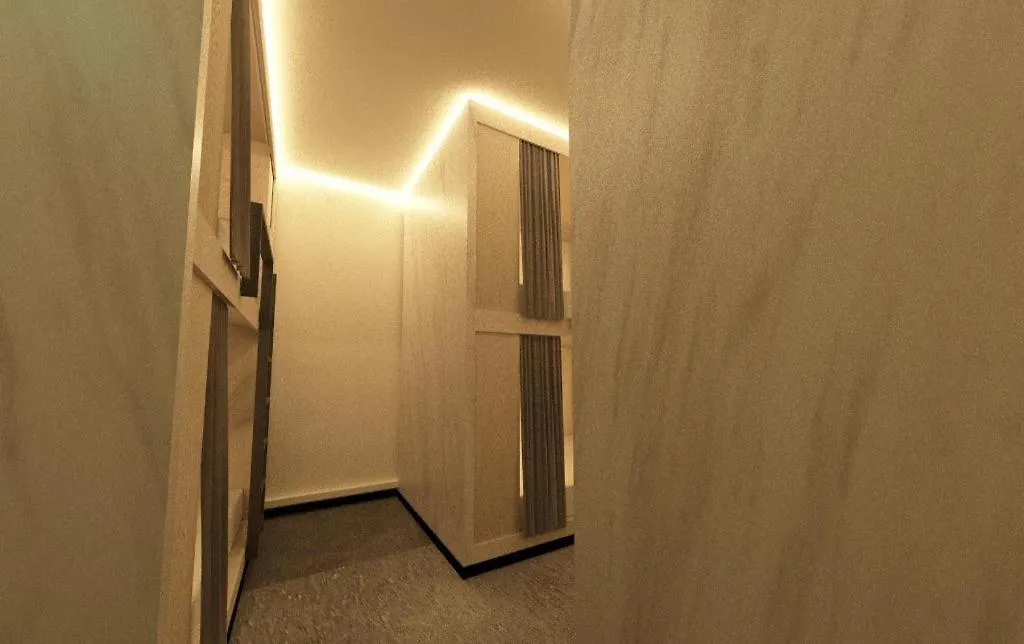 Capsule@Hive Bugis Hostel Singapore