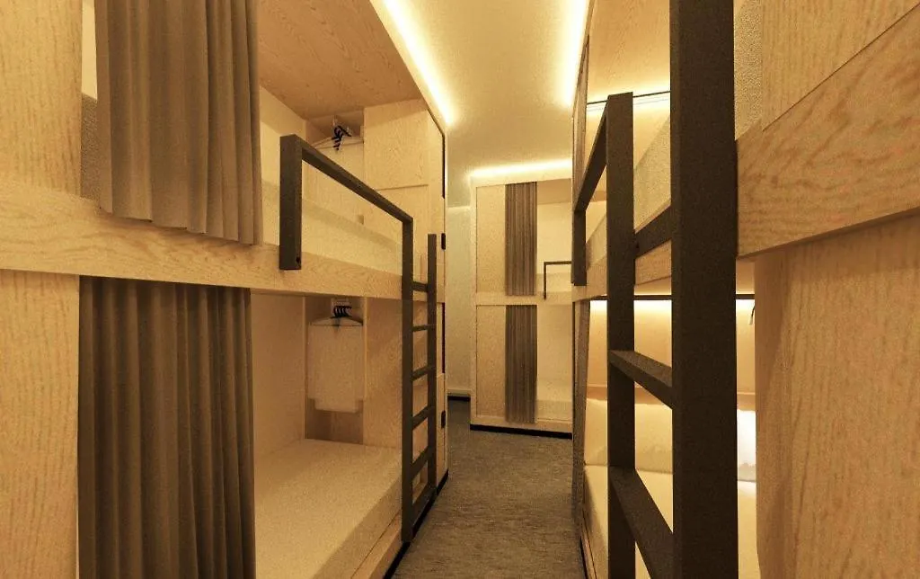 Capsule@Hive Bugis Hostel Singapore Singapore