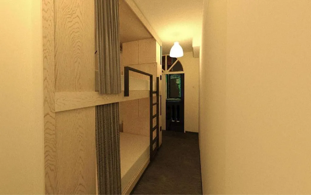 Capsule@Hive Bugis Hostel Singapore