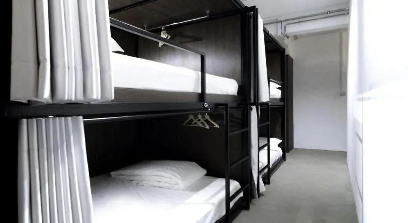 Capsule@Hive Bugis Hostel Singapore 0*,  Singapore