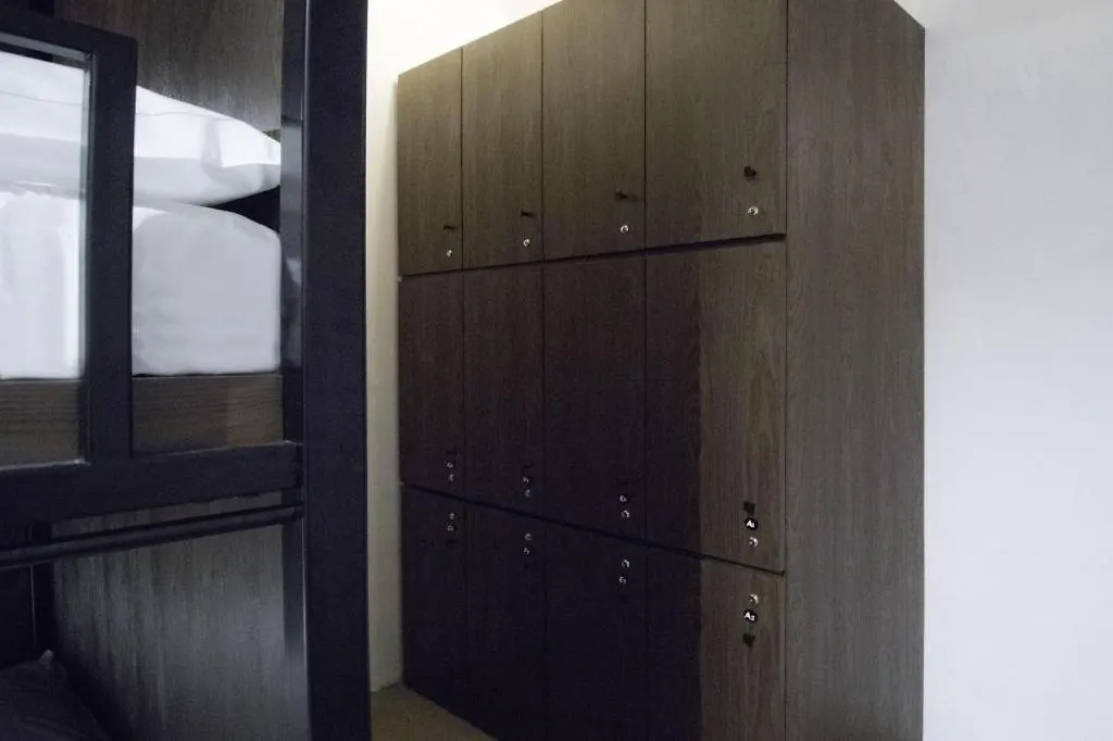 Capsule@Hive Bugis Hostel Singapore